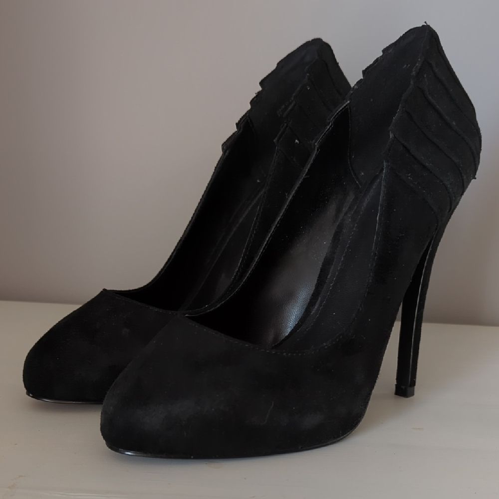 Aldo Black Stiletto Heels Classic Pumps